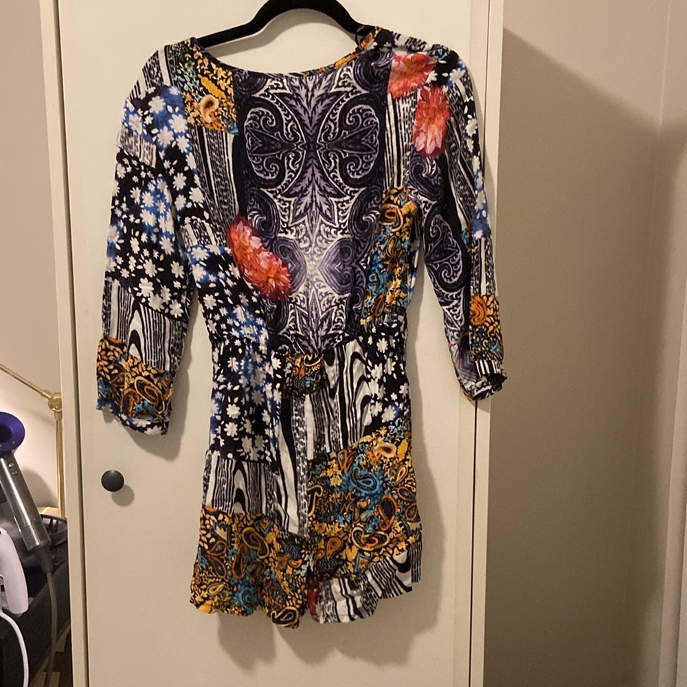 Minkpink fun print 3/4 sleeve romper - Picture 5 of 6